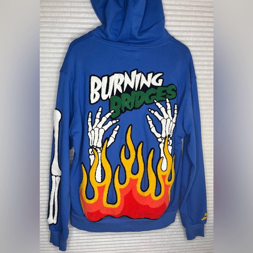 Lifted Anchors Burning Bridges Men Hoodie Sweater  Large Blue Flames 100% Cotton